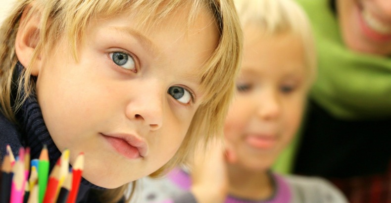 Speelgoed voor op vakantie: kies stil speelgoed voor binnendagen