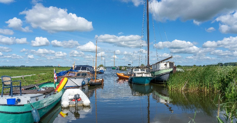 5 meren in Nederland waar je dit zomer op het water moet zijn